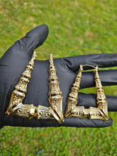 Load image into Gallery viewer, TOYKA NAMEPLATE EARRINGS - HOLIDAY SALE