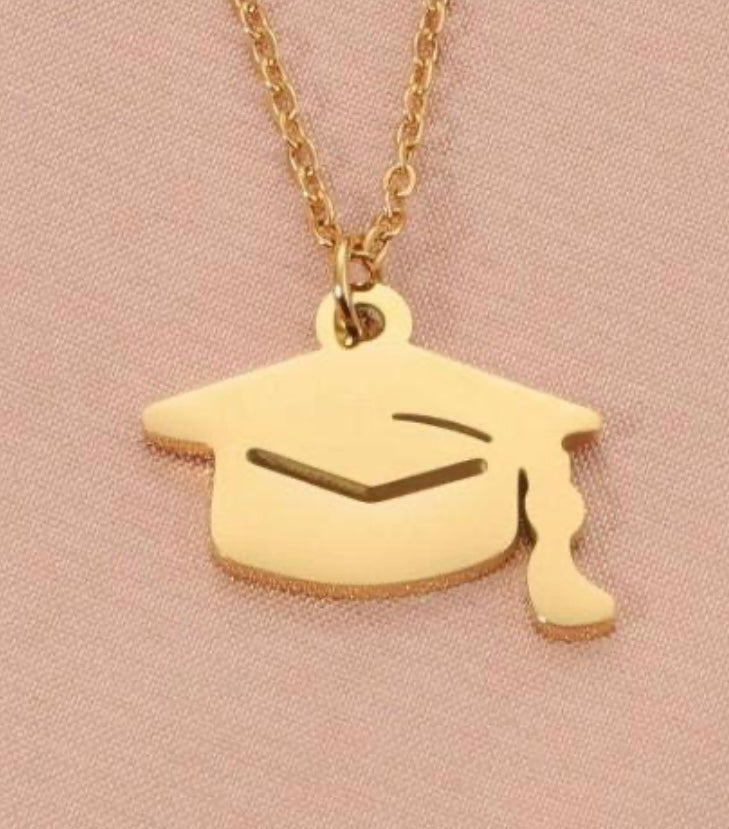 GRADUATION CAP AND GOWN STAINLESS STEEL PENDANT