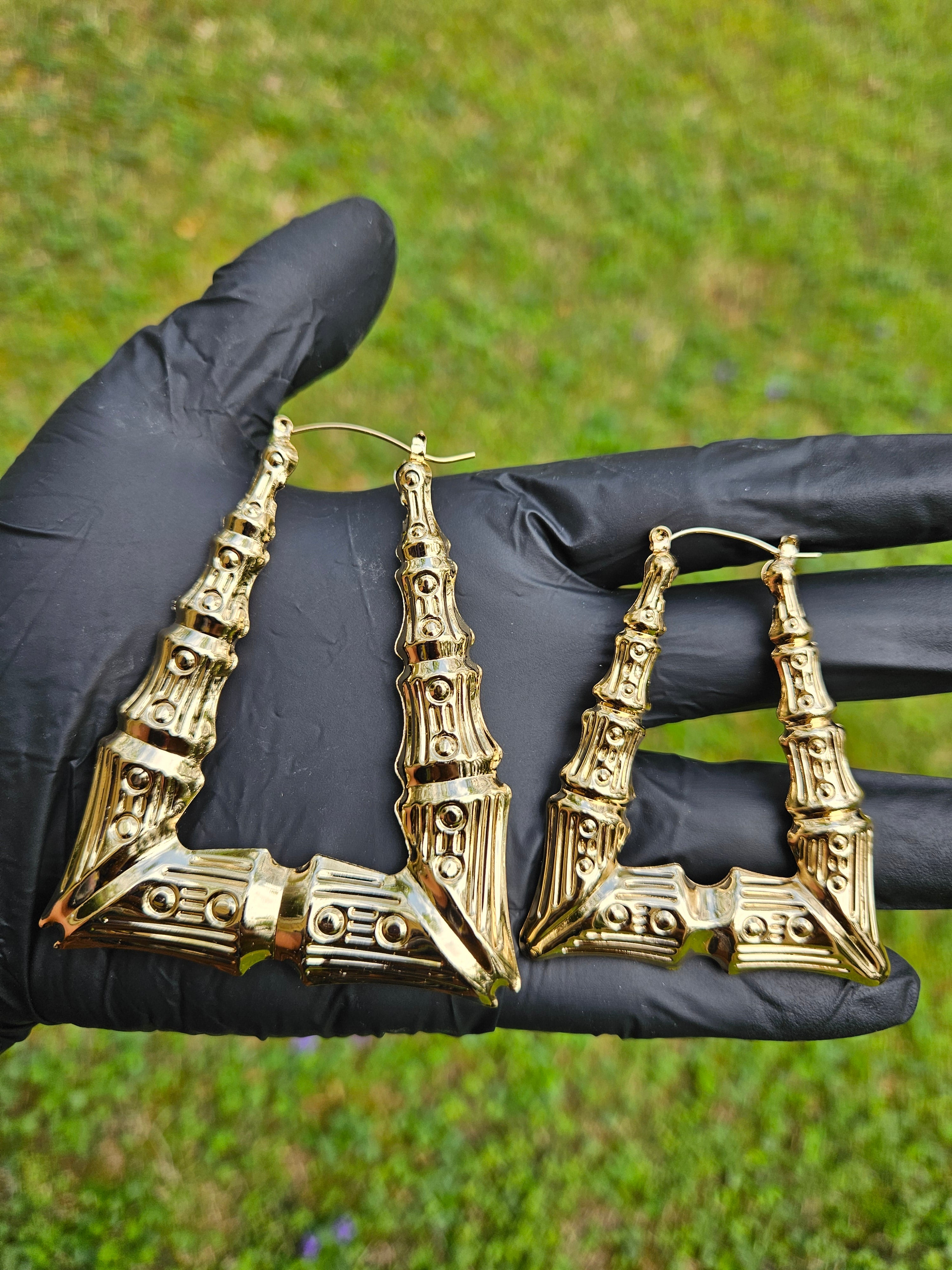 TOYKA NAMEPLATE EARRINGS