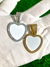 Load image into Gallery viewer, PHOTO KEEPSAKE PENDANT
