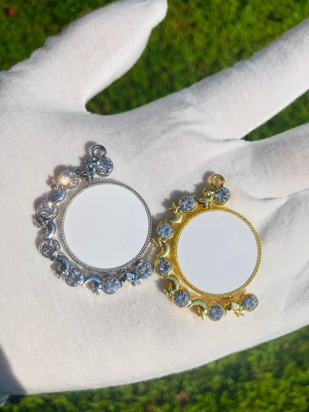 PHOTO KEEPSAKE PENDANT