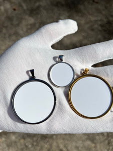 PHOTO KEEPSAKE PENDANT